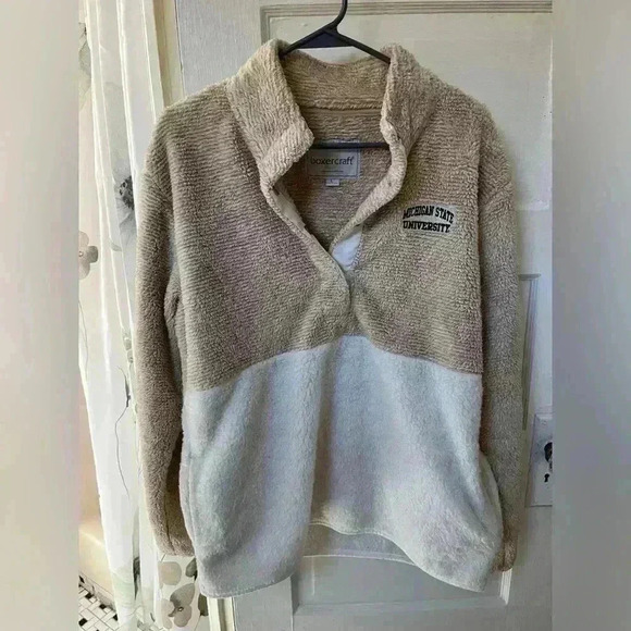 Michigan State University sherpa style fuzzy jacket size large - Picture 2 of 6